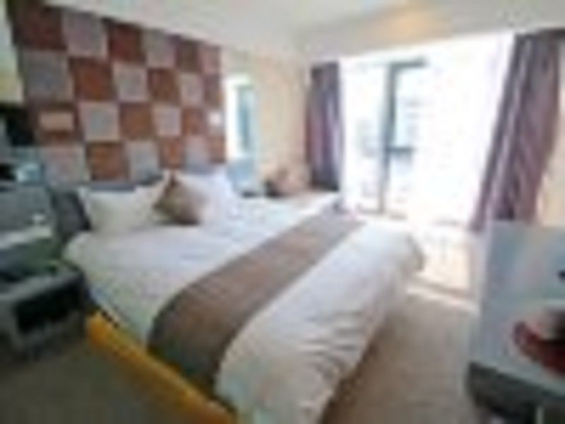 Zhotel Hongqiao Qibao Hotel